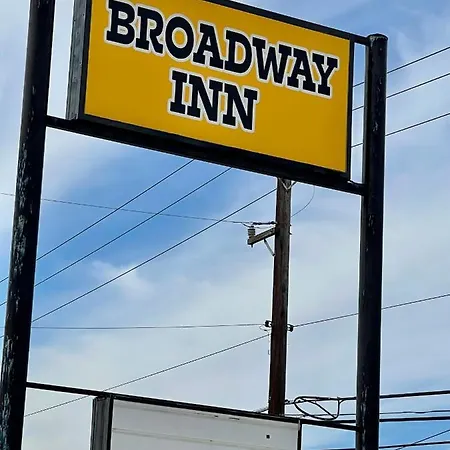 Broadway Inn Motel